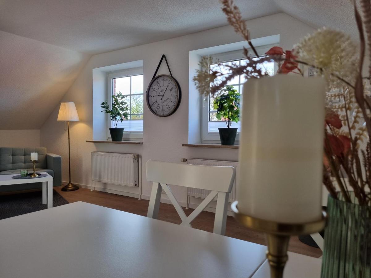 Ferienwohnungen Springer In Schoenefeld Ot Grossziethen Div Apartments Fuer Bis Zu 6 Personen المظهر الخارجي الصورة