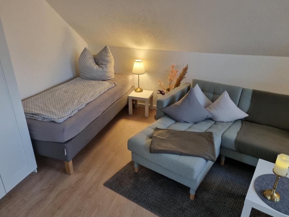 Ferienwohnungen Springer In Schoenefeld Ot Grossziethen Div Apartments Fuer Bis Zu 6 Personen المظهر الخارجي الصورة