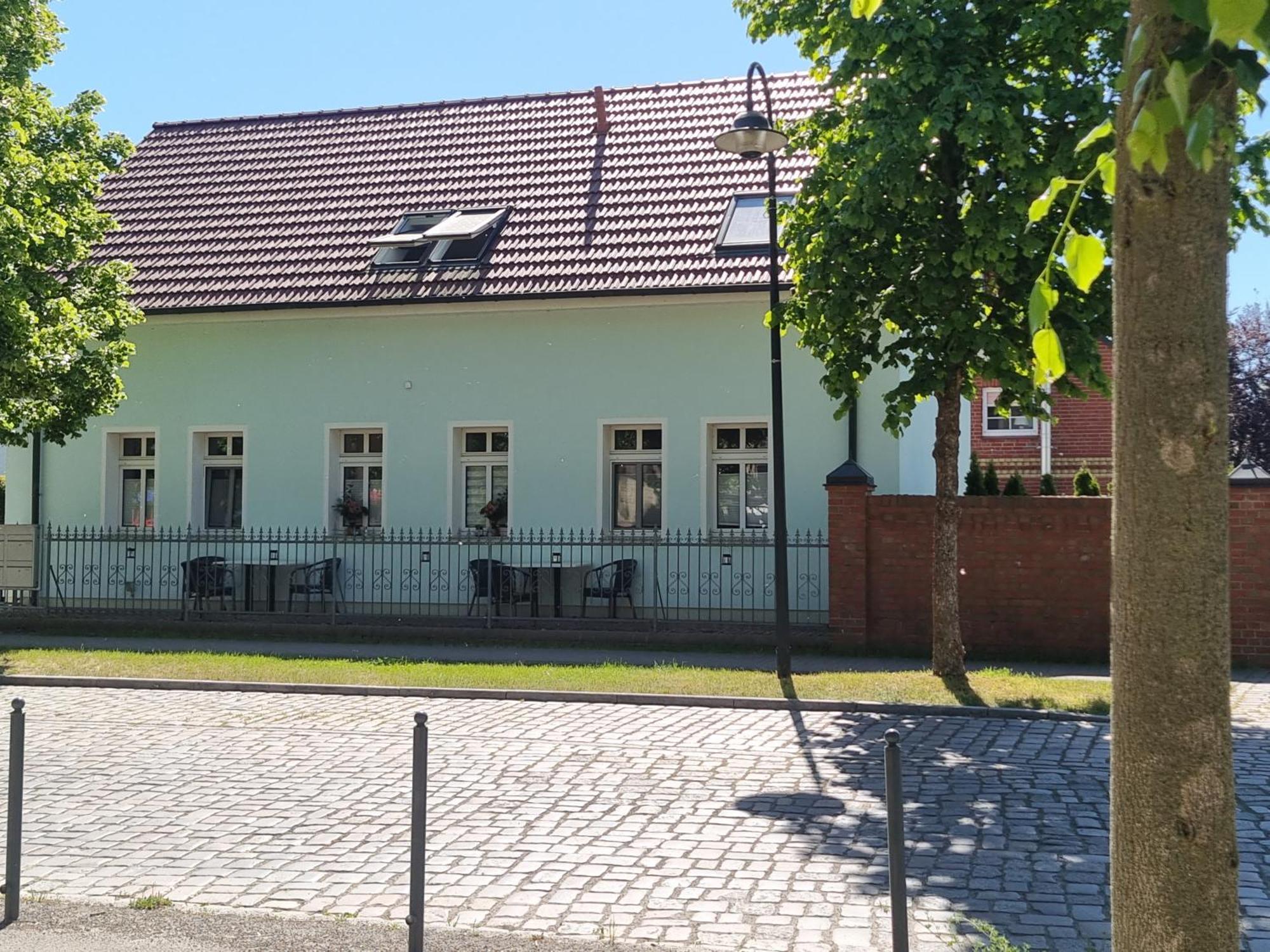Ferienwohnungen Springer In Schoenefeld Ot Grossziethen Div Apartments Fuer Bis Zu 6 Personen المظهر الخارجي الصورة